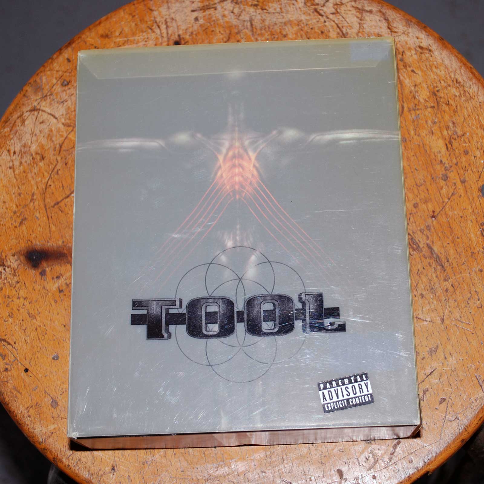 Tool Salival 2000 Red NTSC VHS Boxset US Volcano 61422-31158-2 missing CD 01