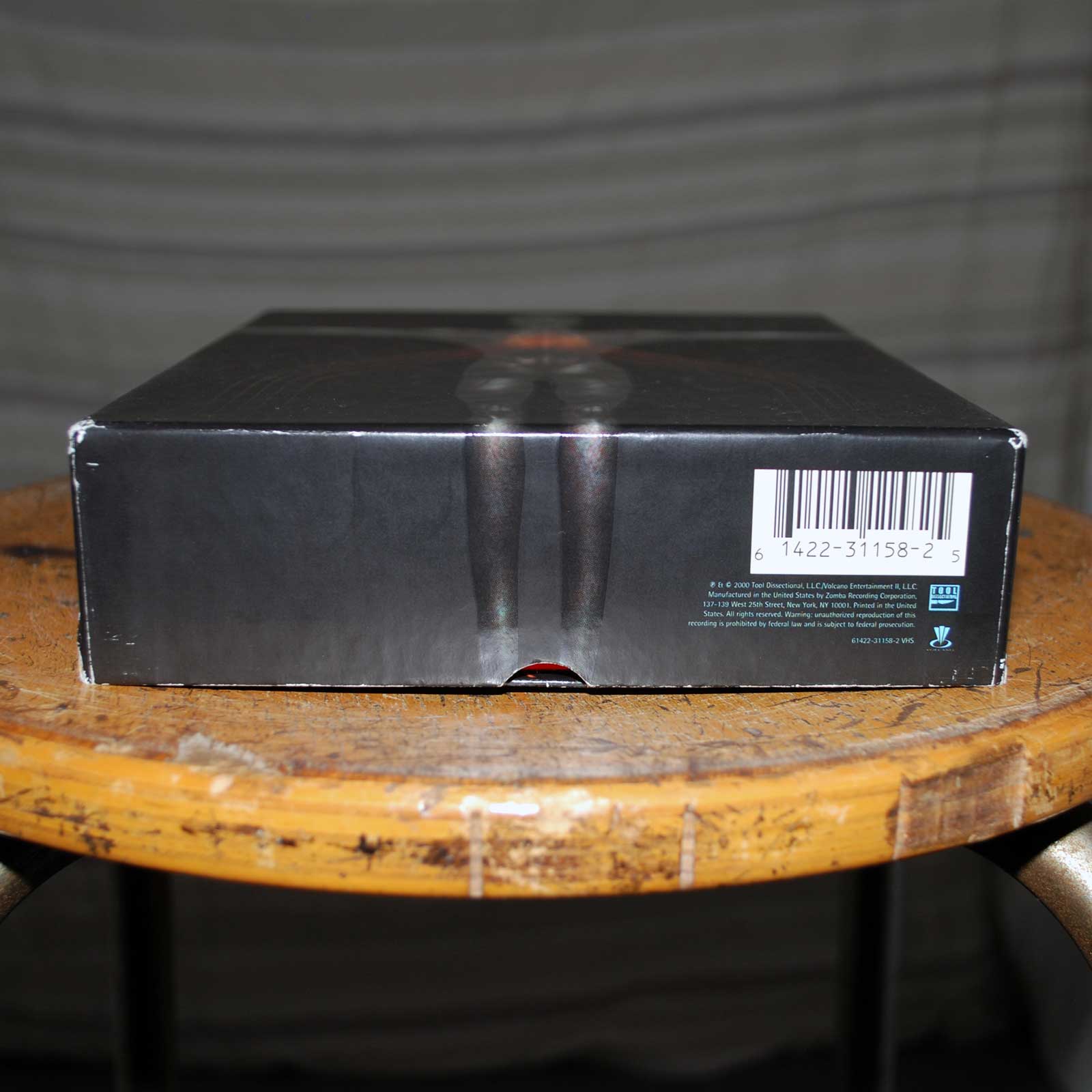 Tool Salival 2000 Red NTSC VHS Boxset US Volcano 61422-31158-2 missing CD 08
